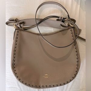 Coach shoulder bag or crossbody, excellent condition